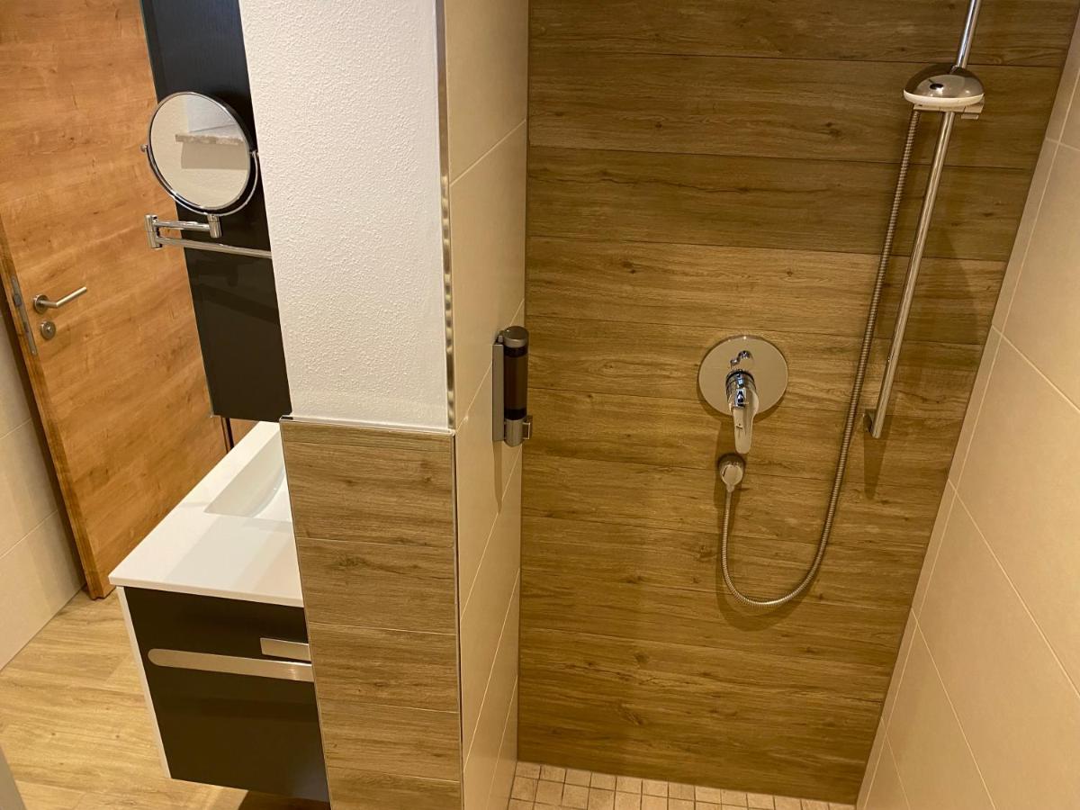 Ferienwohnung Mit Salzachblick Laufen Exteriör bild